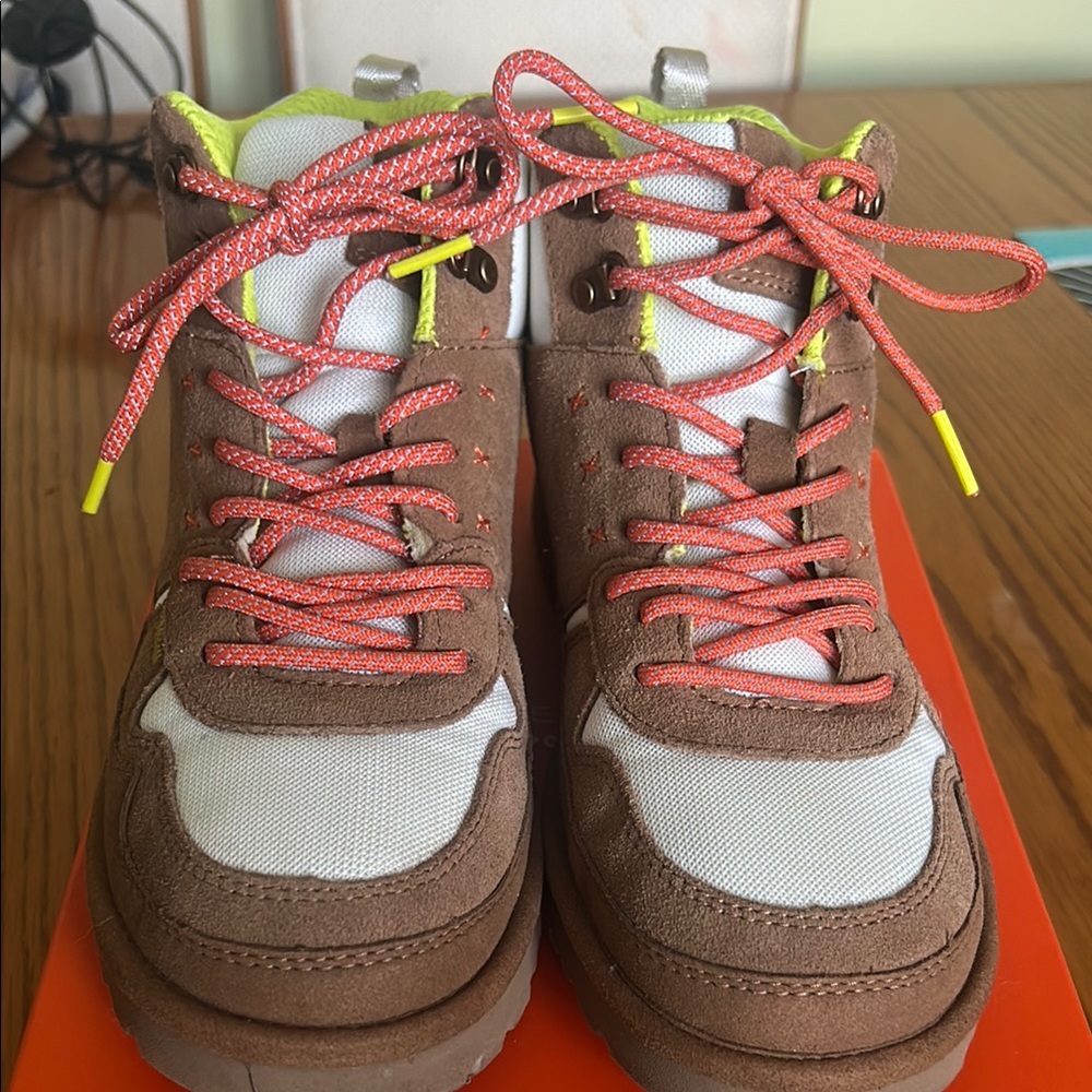 Women Sneakers